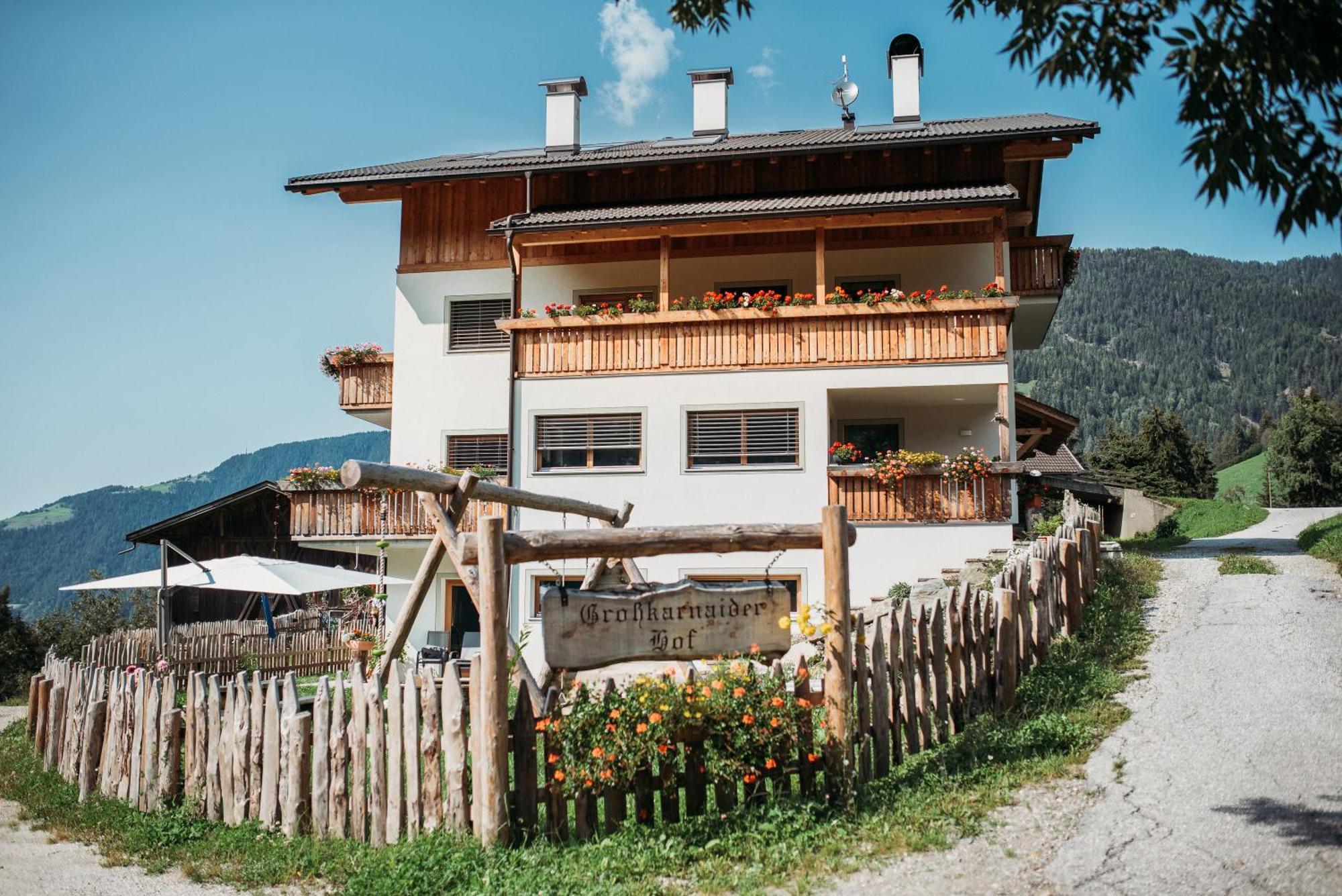 Grosskarnaiderhof Appartements-Bauernhof-Natur Pur Лусон Екстериор снимка
